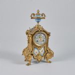 1584 7257 TABLE CLOCK